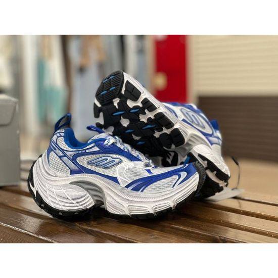 PAIRE  DE TENNIS  BALENCIAGA 6XL