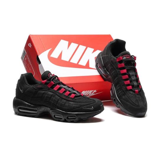 PAIRE  DE  TENNIS  NIKE AIR MAX 95 SP